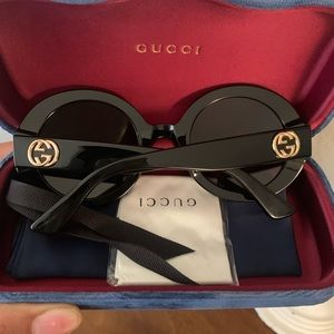 New round Gucci 🖤 sunglasses